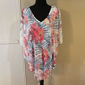Beautiful tropical lace woman’s blouse NWT